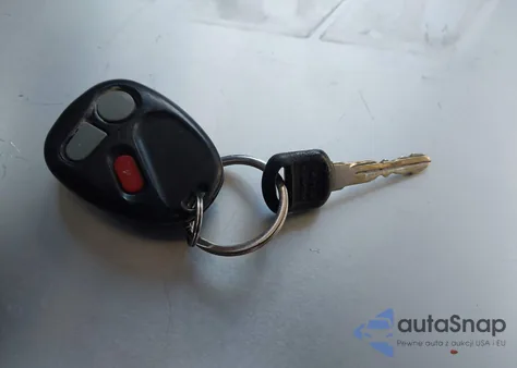 2002 Cadillac Escalade Standard z USA, uszkodzony, nr VIN 1GYEK63N82R183179